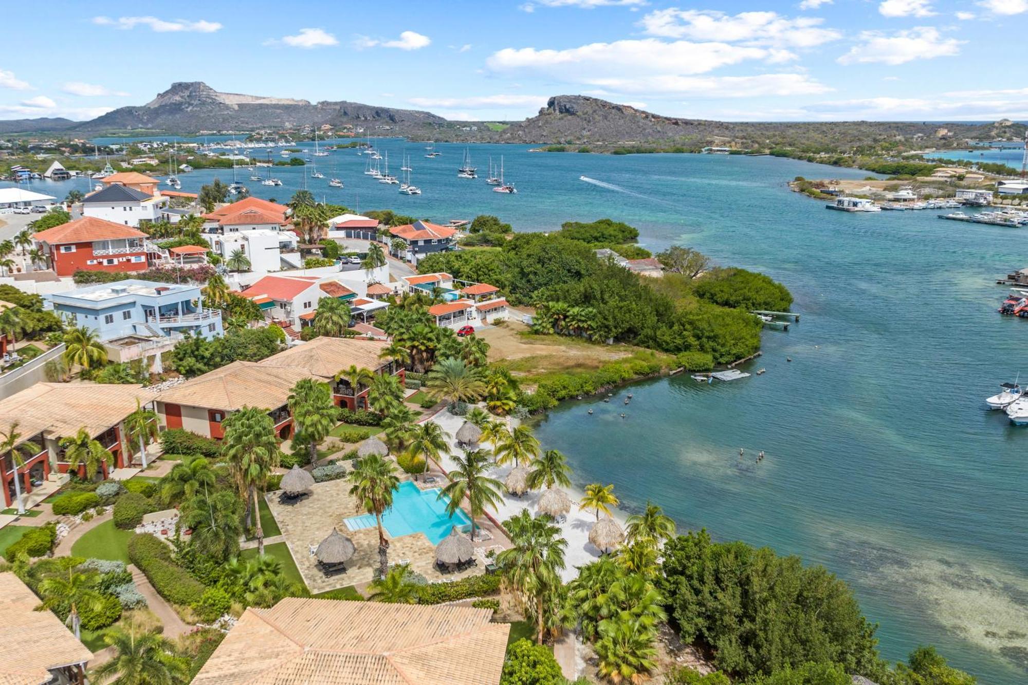 Spanish Water View Apartments - Jan Thiel Area Βίλλεμσταντ Εξωτερικό φωτογραφία
